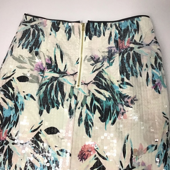 Sequined Skirt - Picture 7 of 9